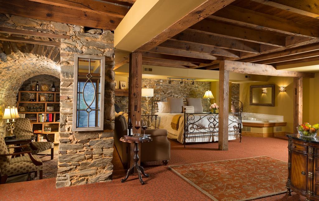 The Inn At Leola Village, A Historic Hotel Of America מראה חיצוני תמונה